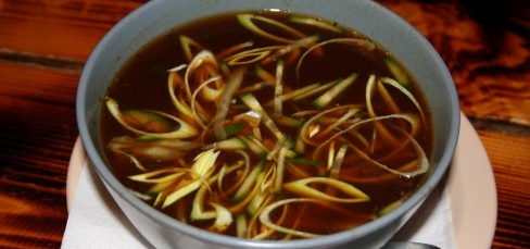 Csípős-savanyú kínai leves